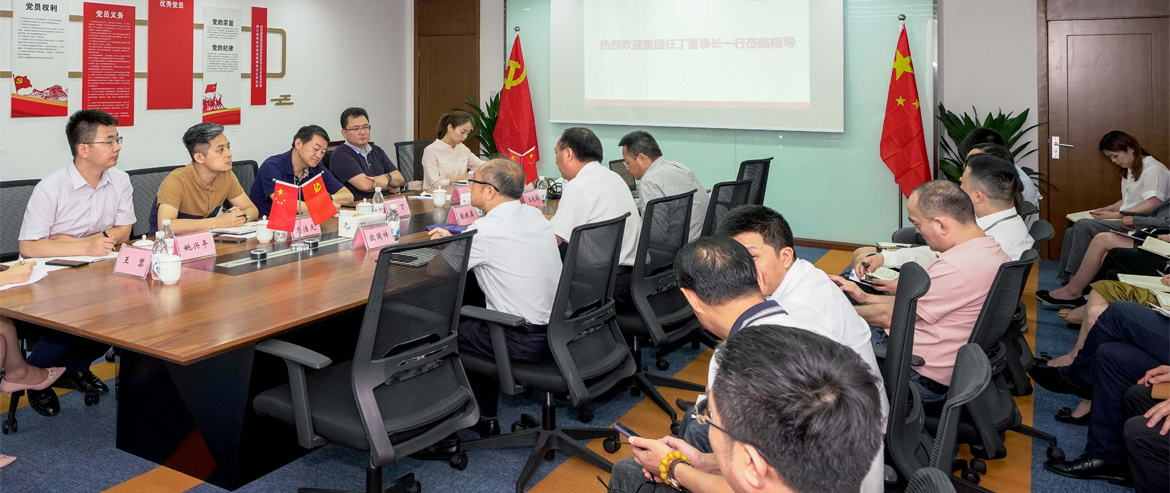 為旅游插上航空“翅膀”，給旅游增添科技“引擎”，用創(chuàng)新創(chuàng)造更大價值