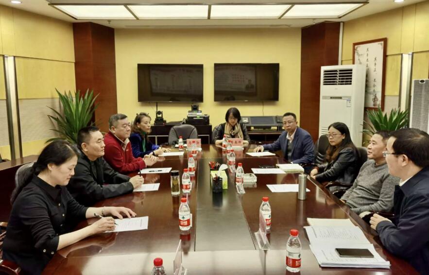 尊龍凱時(shí)集團(tuán)領(lǐng)導(dǎo)赴重慶開展調(diào)研考察