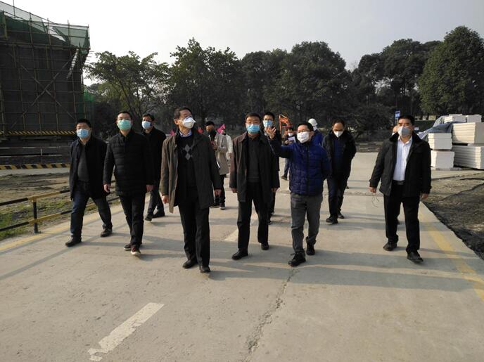 集團(tuán)黨委書記、董事長任丁率隊 赴金牛賓館檢查工作