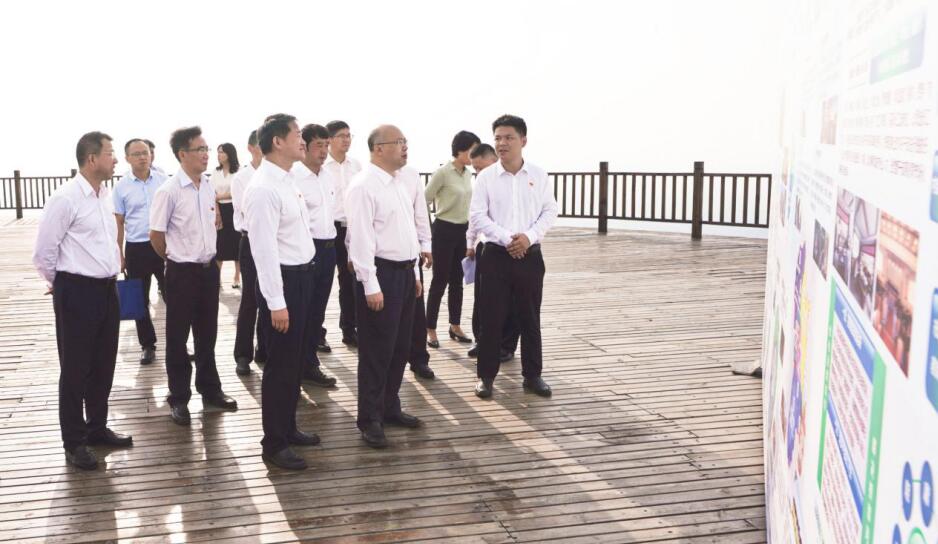 省委常委、組織部長(zhǎng)王正譜到四川尊龍凱時(shí)集團(tuán)調(diào)研指導(dǎo)工作